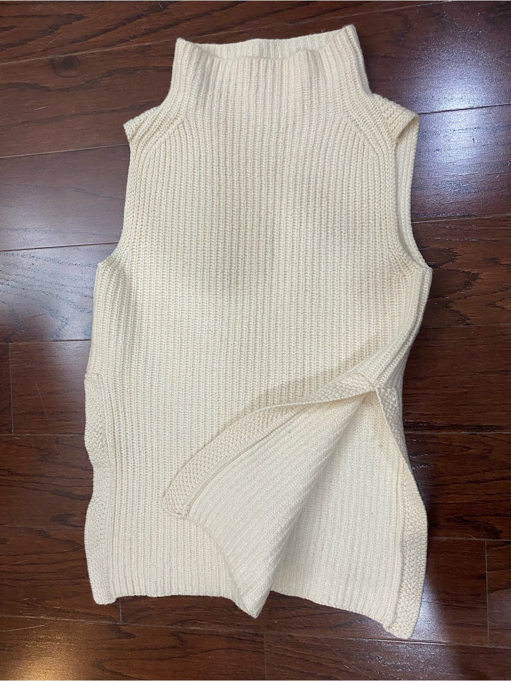 Wilfred Italian Merino Wool Sleeveless Sweater Vest Size S Luxury